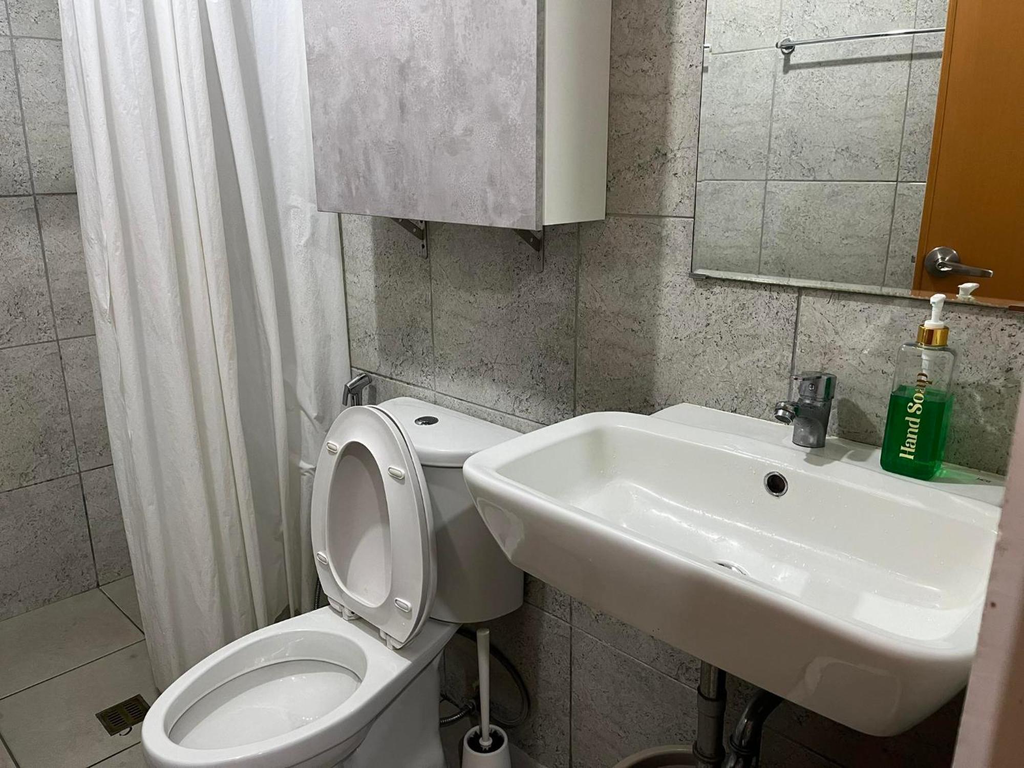 Ama Tower Residences, 8Th Flr, Near Dmw And Sm Megamall Mandaluyong Dış mekan fotoğraf